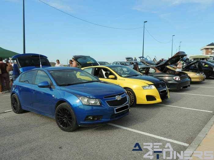 2ª Concentración Tuning Benéfica Suances
Imagen del reportaje revista Tuning Area4tuners.es, concentración de coches Tuning del año 2016 en Suances, Cantabria, España