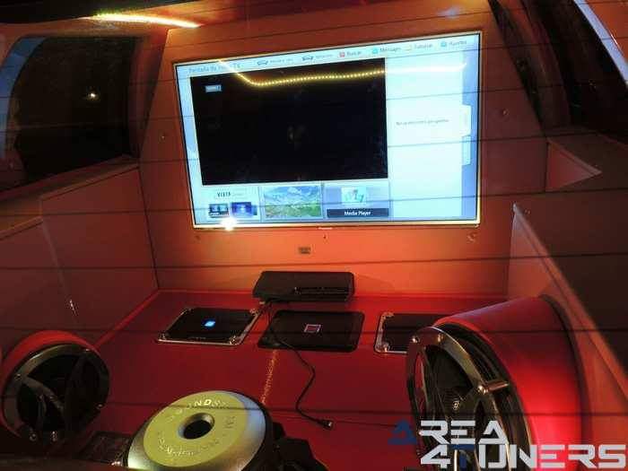 2ª Concentración Tuning Benéfica Suances
Imagen del reportaje revista Tuning Area4tuners.es, concentración de coches Tuning del año 2016 en Suances, Cantabria, España