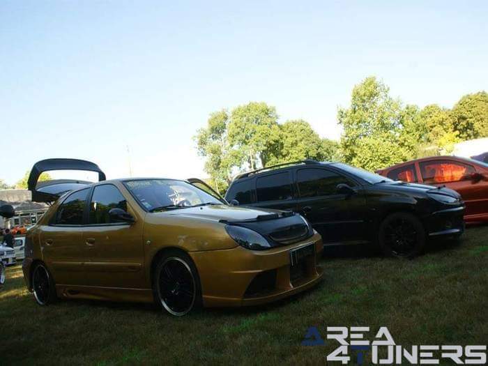 17ª Meeting Tuning Du Centre
Imagen del reportaje de la revista Tuning Area4tuners.es, de la concentración de coches Tuning del año 2016 en Saint Maur Francia