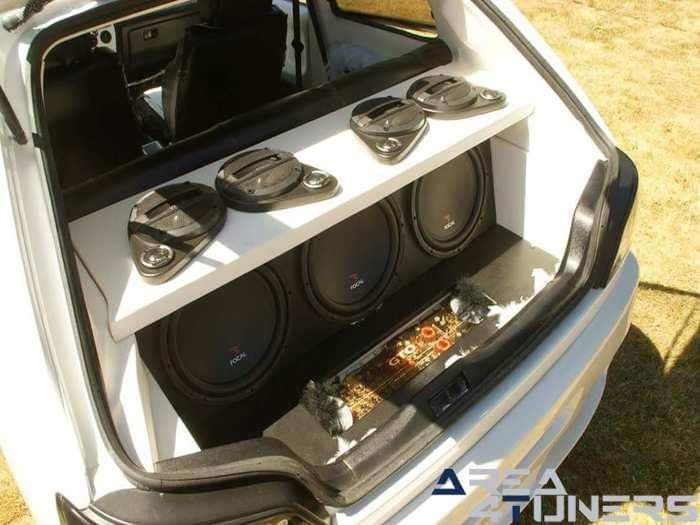 1er Meeting Le Mas D'Artiges
Imagen del reportaje de la revista Tuning Area4tuners.es, de la concentración de coches Tuning del año 2016 en Le Mas D'Artiges Francia