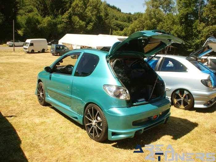 1er Meeting Le Mas D'Artiges
Imagen del reportaje de la revista Tuning Area4tuners.es, de la concentración de coches Tuning del año 2016 en Le Mas D'Artiges Francia