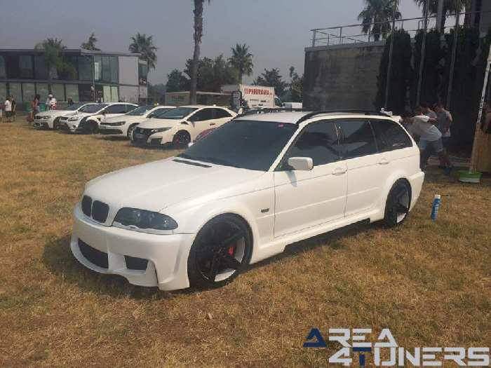 13ª Braga Internacional Motor Show
Imagen del reportaje de la revista Tuning Area4tuners.es, de la concentración de coches Tuning del año 2016 en Braga Portugal