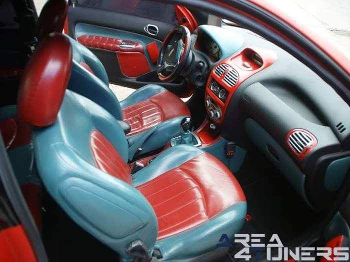 5º Transform Car
Imagen del reportaje de la revista Tuning Area4tuners.es, de la concentración de coches Tuning del año 2016 en Charolles Francia