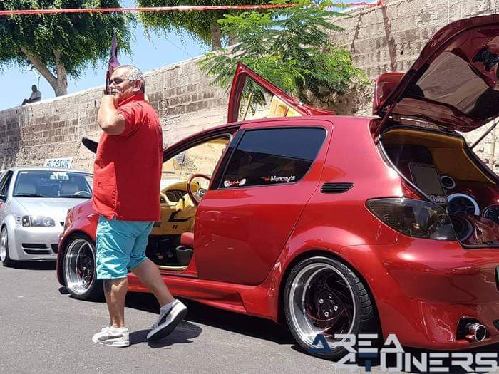 1ª Competición Virgen Candelaria
Imagen del reportaje revista Tuning Area4tuners.es, concentración de coches Tuning del año 2016 en Alcalá, Tenerife, España
