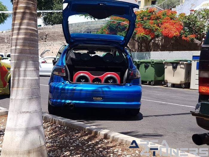 1ª Competición Virgen Candelaria
Imagen del reportaje revista Tuning Area4tuners.es, concentración de coches Tuning del año 2016 en Alcalá, Tenerife, España