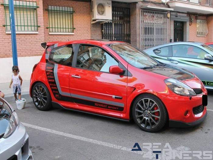 13er Kdd Los Vinagres
Imagen del reportaje revista Tuning Area4tuners.es, concentración de coches Tuning del año 2016 en Leganés, Madrid, España