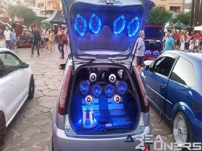 2º Tuning San Pedro
Imagen del reportaje revista Tuning Area4tuners.es, concentración de coches Tuning del año 2015 en San Pedro, Tenerife, España