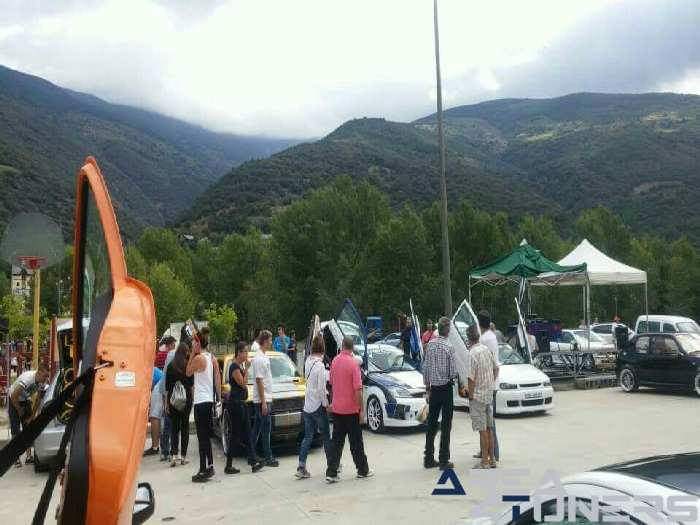 8º Concentración Tuning Vila de Sort
Imagen del reportaje revista Tuning Area4tuners.es, concentración de coches Tuning del año 2015 en Sort, Lérida, España