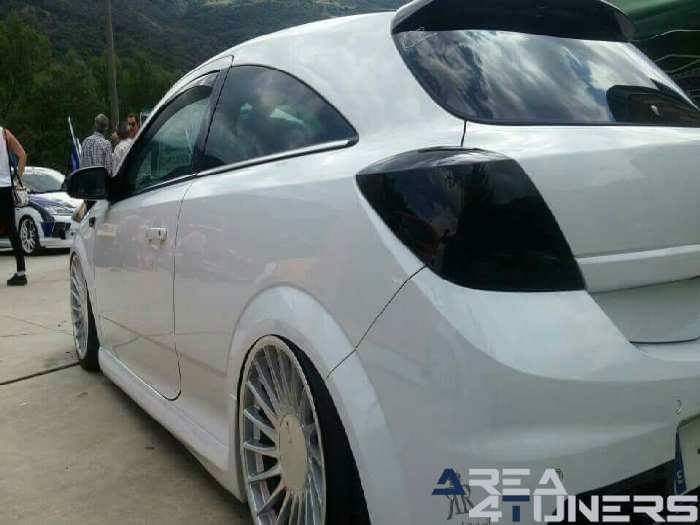 8º Concentración Tuning Vila de Sort
Imagen del reportaje revista Tuning Area4tuners.es, concentración de coches Tuning del año 2015 en Sort, Lérida, España