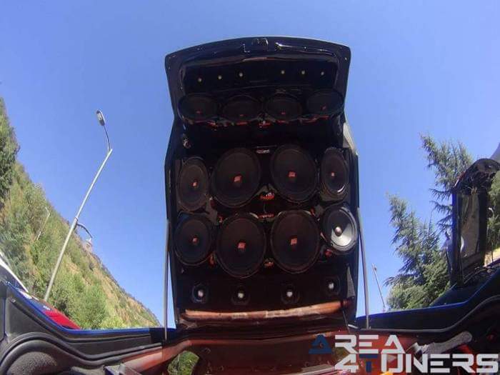 9ª Concentración Tuning Vila De Sort
Imagen del reportaje revista Tuning Area4tuners.es, concentración de coches Tuning del año 2016 en Los Sort, Lérida, España