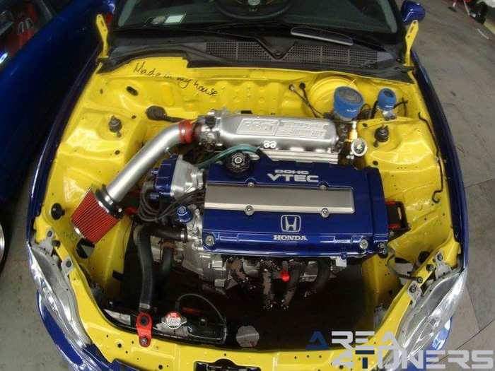 2º Motor Show Balaguer
Imagen del reportaje revista Tuning Area4tuners.es, concentración de coches Tuning del año 2016 en Balaguer, Lérida, España