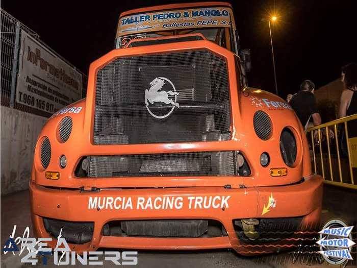 Music Motor Festival 2k16
Imagen del reportaje revista Tuning Area4tuners.es, concentración de coches Tuning del año 2016 en Ceutí, Murcia, España