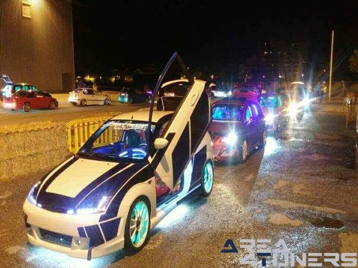 2º Tuning Show And Demodrift Balaguer
Imagen del reportaje revista Tuning Area4tuners.es, concentración de coches Tuning del año 2015 en Balaguer, Lérida, España