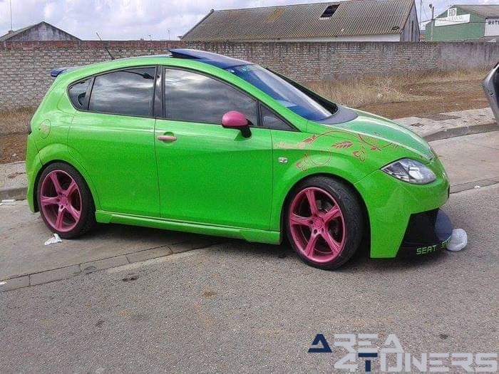 1ª Concentración Tuning Cantillana
Imagen del reportaje revista Tuning Area4tuners.es, concentración de coches Tuning del año 2015 en Cantillana, Sevilla España