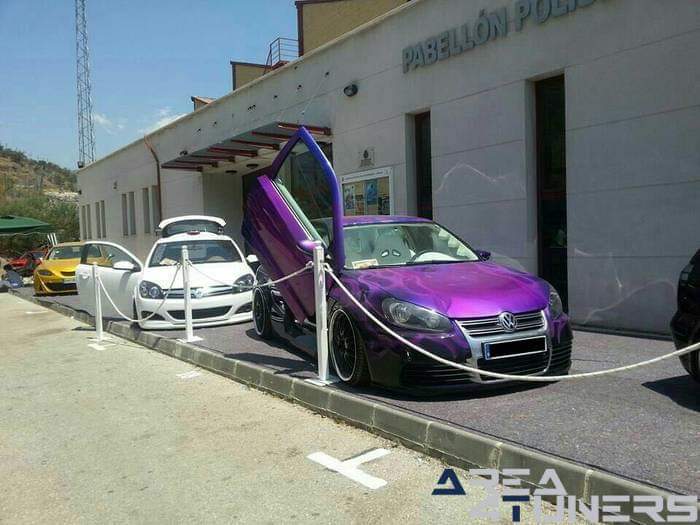 4º The Torrox Motor Show
Imagen del reportaje revista Tuning Area4tuners.es, concentración de coches Tuning del año 2015 en Torrox, Málaga, España