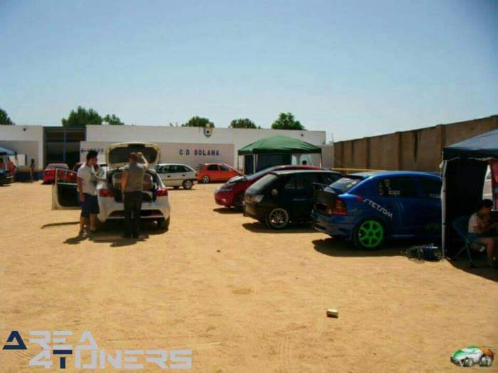 1ª Concentración Solana de Barros
Imagen del reportaje revista Tuning Area4tuners.es, concentración de coches Tuning del año 2015 en Mora, Solana De Barros, Badajoz, España