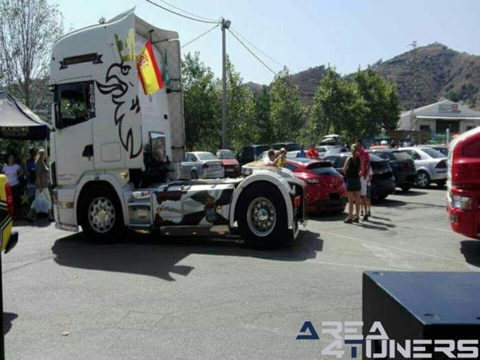 5º The Torrox Motor Show
Imagen del reportaje revista Tuning Area4tuners.es, concentración de coches Tuning del año 2016 en Torrox, Málaga, España