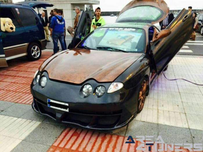 1a Kdd Style Cars
Imagen del reportaje revista Tuning Area4tuners.es, concentración de coches Tuning del año 2015 en Castro Urdiales, Cantabria, España