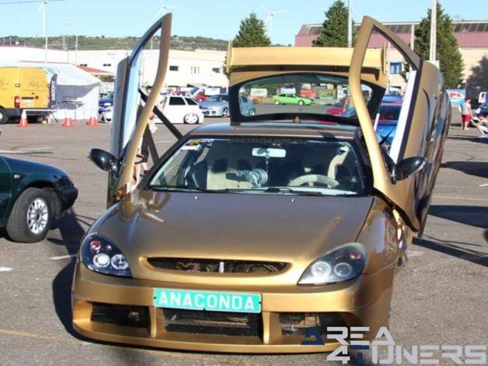 3er Little Garage Tuning Show
Imagen del reportaje revista Tuning Area4tuners.es, concentración de coches Tuning del año 2016 en Palencia, España