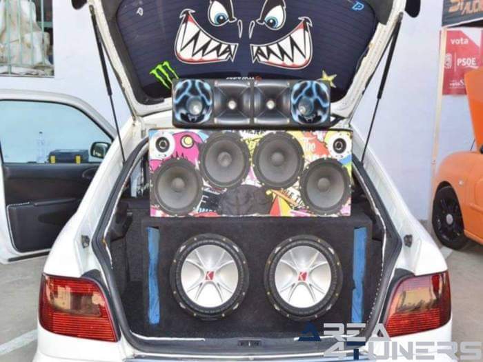 5ª Concentración Tuning Campillo De LLerena
Imagen del reportaje revista Tuning Area4tuners.es, concentración de coches Tuning del año 2016 en Campillo De Llerena, Badajoz, España