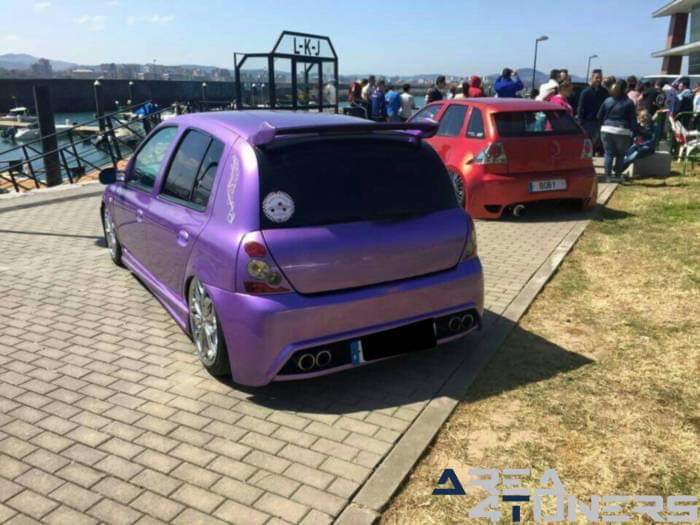1ª Concentración Tuning Laredo
Imagen del reportaje revista Tuning Area4tuners.es, concentración de coches Tuning del año 2015 en Laredo, Cantabria, España