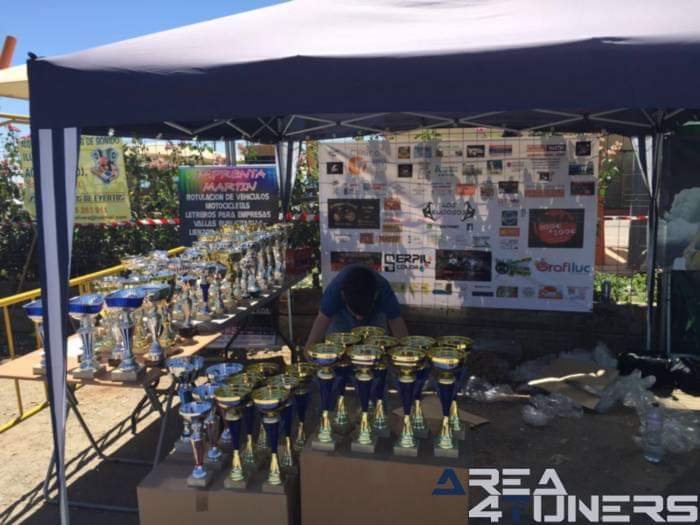 2ª Concentración Tuning Cantillana
Imagen del reportaje revista Tuning Area4tuners.es, concentración de coches Tuning del año 2016 en Cantillana, Sevilla, España