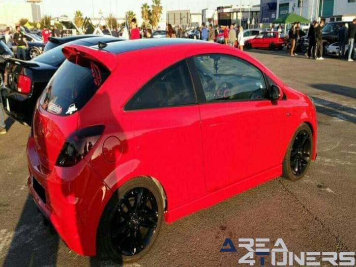 2º Tuning Show Massanassa
Imagen del reportaje revista Tuning Area4tuners.es, concentración de coches Tuning del año 2015 en Massanassa, Valencia, España