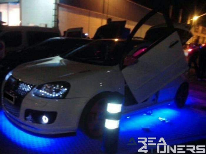 13er Tuning Show Ciudad De Coín
Imagen del reportaje revista Tuning Area4tuners.es, concentración de coches Tuning del año 2015 en Coín, Málaga, España