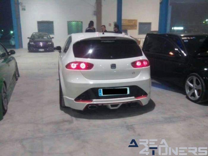 13er Tuning Show Ciudad De Coín
Imagen del reportaje revista Tuning Area4tuners.es, concentración de coches Tuning del año 2015 en Coín, Málaga, España