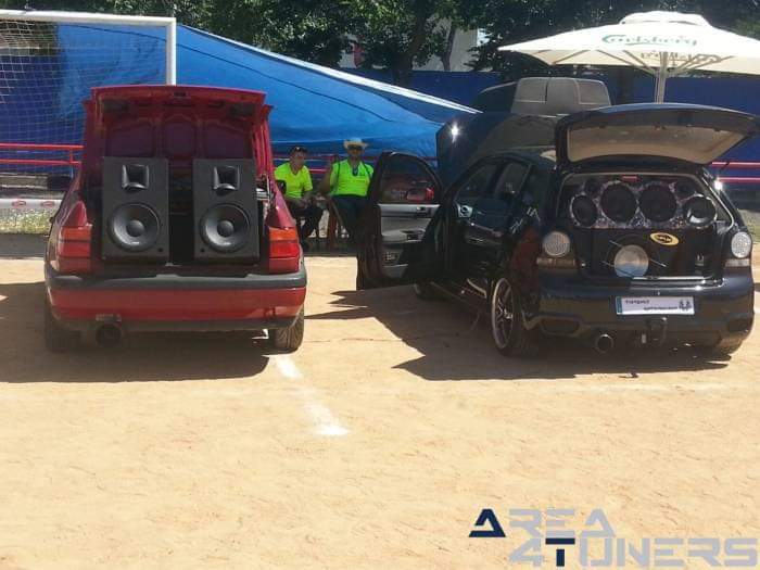 1ª Concentración Pistones Endemoniados
Imagen del reportaje revista Tuning Area4tuners.es, concentración de coches Tuning del año 2016 en Pozuelo De Calatrava, Ciudad Real, España