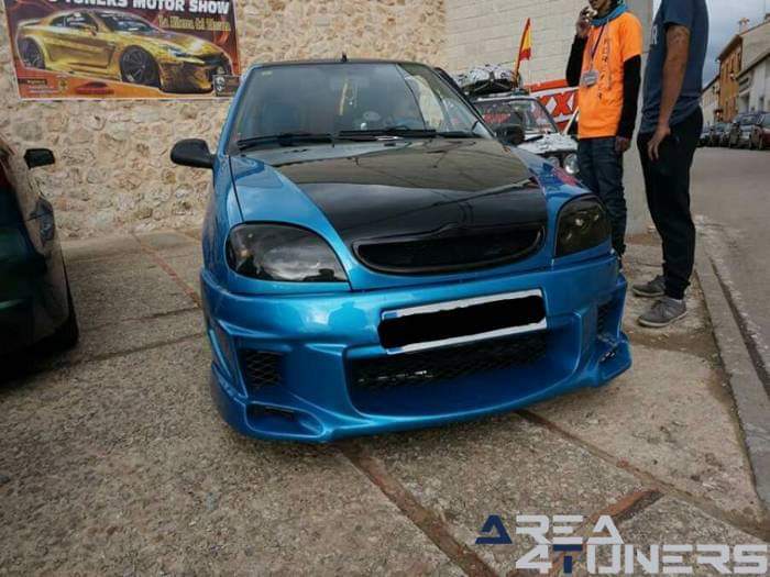 1ª Expo Tuners Motor Show
Imagen del reportaje revista Tuning Area4tuners.es, concentración de coches Tuning del año 2016 en Alberca De Záncara, Cuenca, España