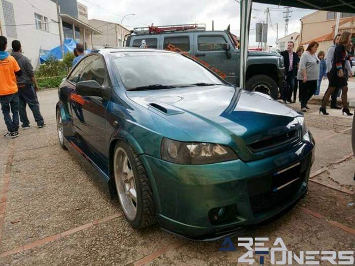 1ª Expo Tuners Motor Show
Imagen del reportaje revista Tuning Area4tuners.es, concentración de coches Tuning del año 2016 en Alberca De Záncara, Cuenca, España