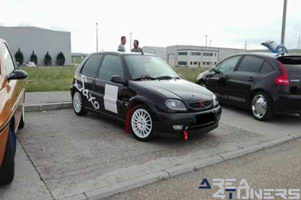 Kdd Tuning Racing Villa De Medina
Imagen del reportaje revista Tuning Area4tuners.es, concentración de coches Tuning del año 2016 en Villa De Medina, Valladolid, España