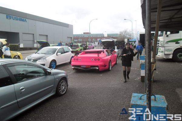 2ª Concentración Tuning Guarnizo
Imagen del reportaje revista Tuning Area4tuners.es, concentración de coches Tuning del año 2016 en Guarnizo, Cantabria, España