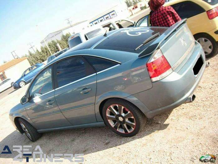 4ª Concentración Tuning Villanueva Serena
Imagen del reportaje revista Tuning Area4tuners.es, concentración de coches Tuning del año 2015 en Villanueva De La Serena, Badajoz, España