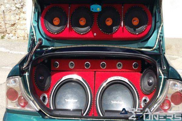 1ª Kdd Castronuevo Esgueva
Imagen del reportaje revista Tuning Area4tuners.es, concentración de coches Tuning del año 2016 en Castronuevo Esgueva, Valladolid, España