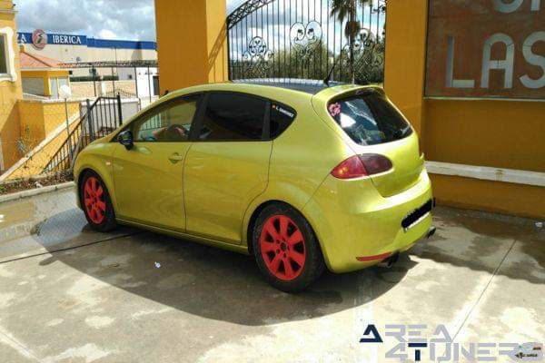 8ª Concentración Tuning Azuaga
Imagen del reportaje revista Tuning Area4tuners.es, concentración de coches Tuning del año 2016 en Azuaga, Badajoz, España