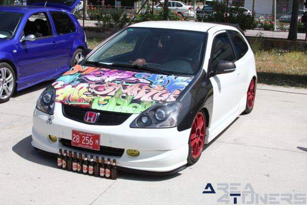 2º Weekend Tuning Show Arévalo
Imagen del reportaje revista Tuning Area4tuners.es, concentración de coches Tuning del año 2016 en Arévalo, Ávila, España