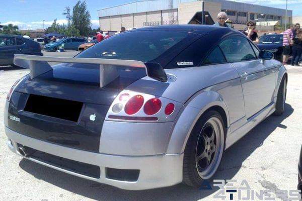 2ª Edición Especial Tuning Algemesí
Imagen del reportaje revista Tuning Area4tuners.es, concentración de coches Tuning del año 2016 en Algemesí, Valencia, España