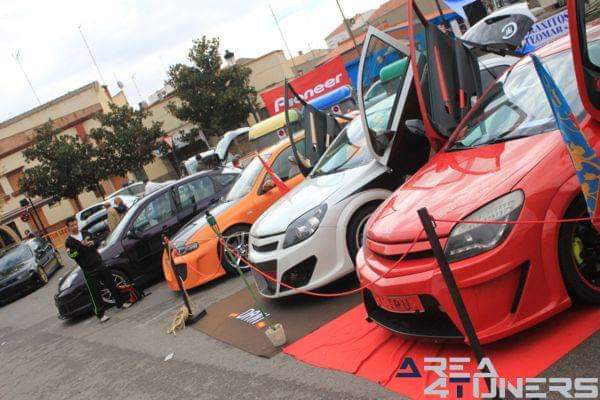 5a Concentración Tuning Villa Pedro Muñoz
Imagen del reportaje revista Tuning Area4tuners.es, concentración de coches Tuning del año 2015 en Pedro Muñoz, Ciudad Real, España