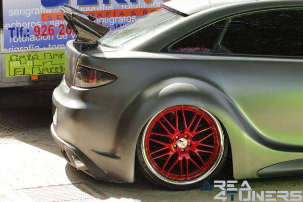 10ª Concentración Quijote Tuning
Imagen del reportaje revista Tuning Area4tuners.es, concentración de coches Tuning del año 2015 en Bolaños Calatrava, Ciudad Real, España