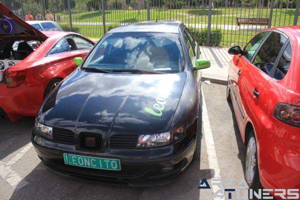 12ª Kdd Tuning Los Vinagres
Imagen del reportaje revista Tuning Area4tuners.es, concentración de coches Tuning del año 2015 en Leganés, Madrid, España