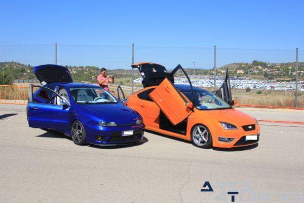 C.M.C. Final Koe
Imagen del reportaje revista Tuning Area4tuners.es, concentración de coches Tuning del año 2015 en Cheste, Valencia, España