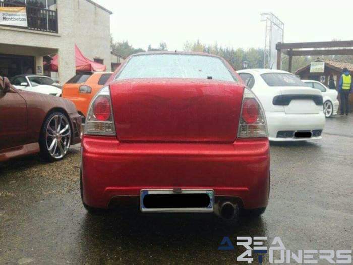 4ª Kustom Design
Imagen del reportaje de la revista Tuning Area4tuners.es, de la concentración de coches Tuning del año 2015 en Saint Sardós Francia