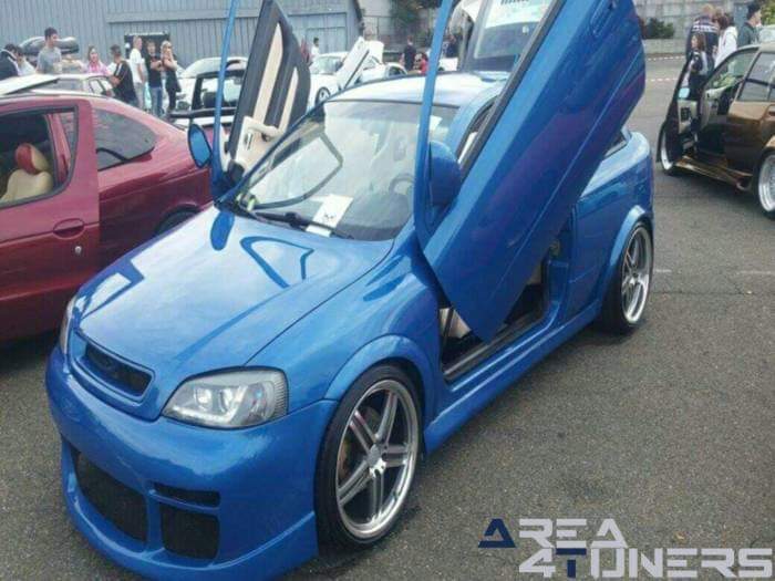 Motor Festival Nogaro
Imagen del reportaje de la revista Tuning Area4tuners.es, de la concentración de coches Tuning del año 2015 en Nogaro Francia