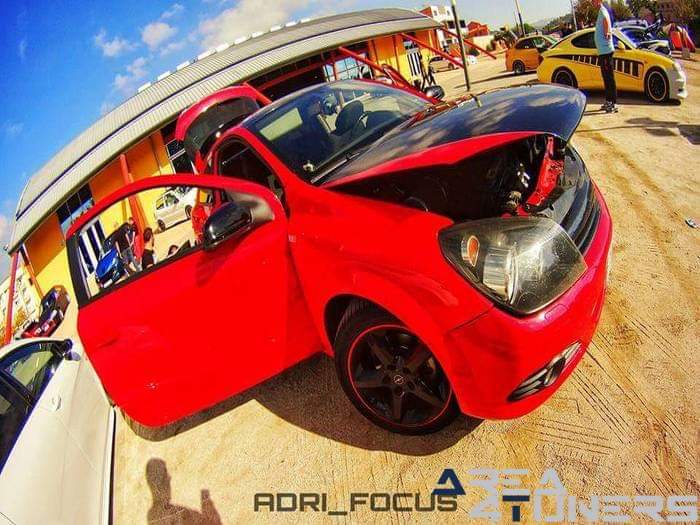 12º Tuning Ice Weekend
Imagen del reportaje revista Tuning Area4tuners.es, concentración de coches Tuning del año 2015 en Mora La Nova, Tarragona, España