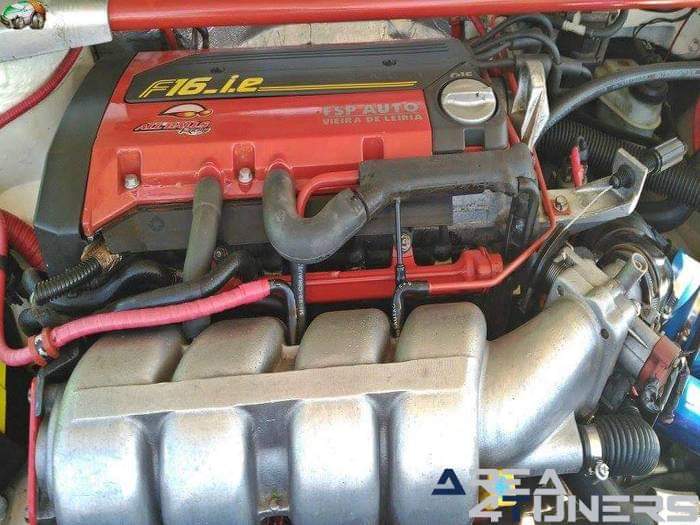 7ª Lujuría Tuning Show
Imagen del reportaje revista Tuning Area4tuners.es, concentración de coches Tuning del año 2016 en La Codosera, Badajoz, España