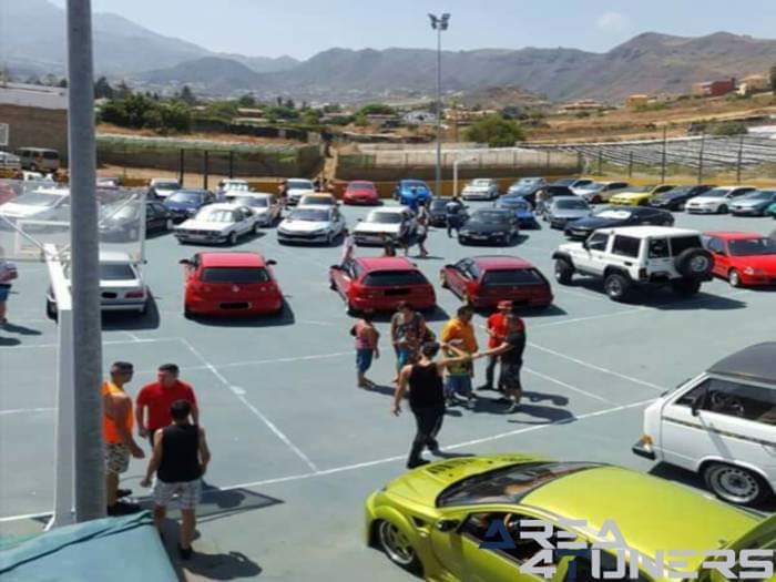 2ª Fiesta Del Motor La Barera
Imagen del reportaje revista Tuning Area4tuners.es, concentración de coches Tuning del año 2016 en Valsequillo, Tenerife, España