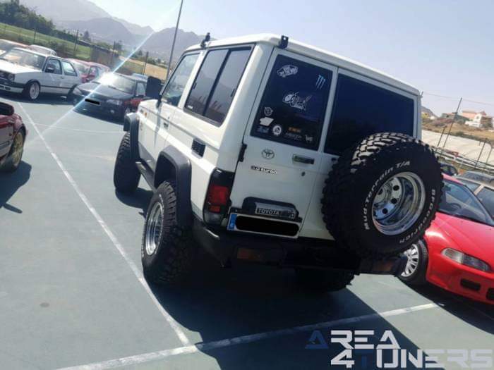 2ª Fiesta Del Motor La Barera
Imagen del reportaje revista Tuning Area4tuners.es, concentración de coches Tuning del año 2016 en Valsequillo, Tenerife, España