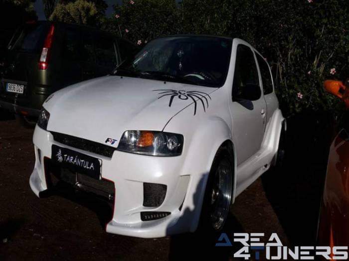 Evento Casa Parradera
Imagen del reportaje revista Tuning Area4tuners.es, concentración de coches Tuning del año 2015 en San Cristóbal De La Laguna, Tenerife, España